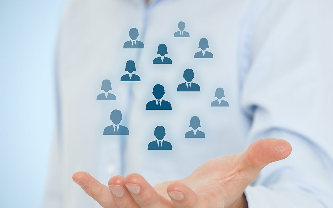 giu-chan-khach-hang-cu