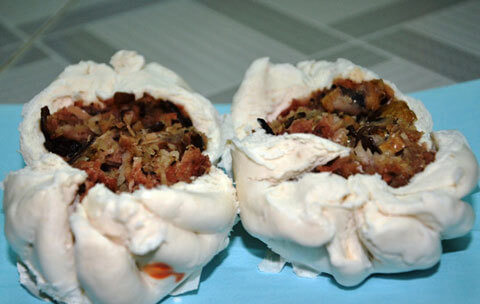 Banh-bao-nhan-thi-bi-oi-thiu