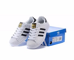 Mẹo nhỏ để tránh mua phải giày thể thao nhái