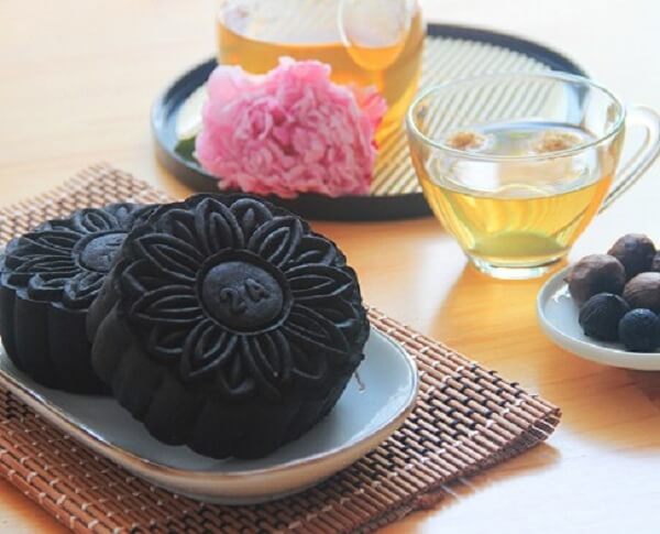 Huong-vi-moi-me-mang-den-cho-nguoi-dung-su-yen-tam-la-banh-trung-thu-toi-den