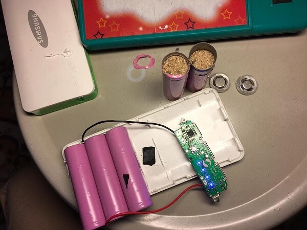 Loi-pin-sac-du-phong-gia-khong-he-ghi-thong-so