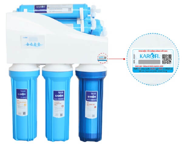 Tren-cac-san-pham-chinh-hang-cua-may-loc-nuoc-co-su-dung-tem-chong-gia