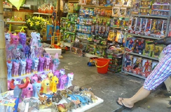 Đồ chơi giả, nhái ngày tết Đồ chơi giả, nhái ngày tết