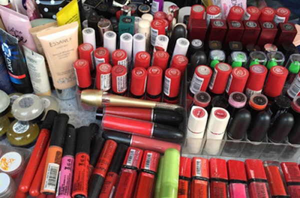 Hãy cảnh giác với mỹ phẩm giả tràn lan trên thị trường