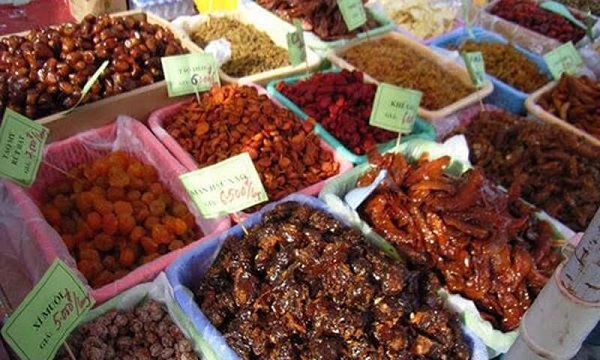 o-mai-ban-dau-doc-nguoi-tieu-dung